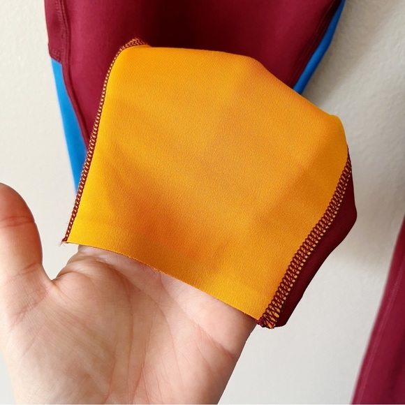 Cotopaxi Women’s Mariposa Colorblock 7/8 Leggings Port Maroon Size Small - Picture 5 of 10